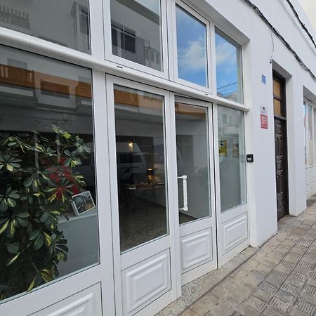 Fuerteventura Beach Vacations And Blue Mango Surf&Fitness Center At Charco بويرتو ديل روزاريو المظهر الخارجي الصورة